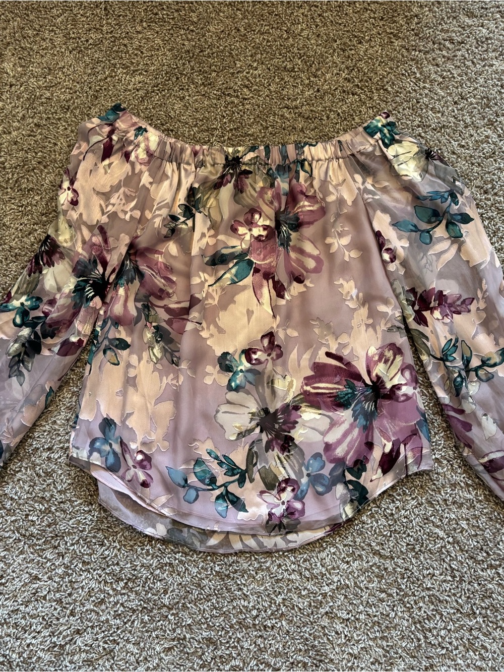 White House Black Market Floral Off-Shoulder Blouse in Lavender